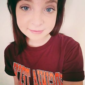 Meet your Posher, Jillian